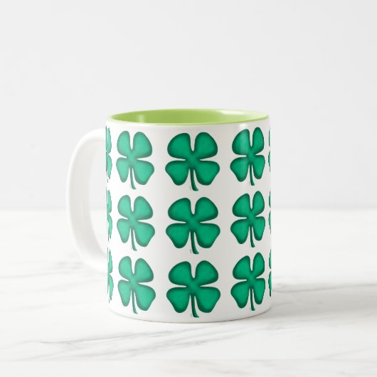 Lucky 4 Leaf Irish Clover mok met twee toon (Voorkant links)