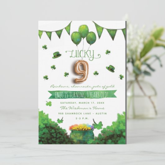 Lucky 9 Patrick's Day Anniversaire Fête Invitation (Debout devant)