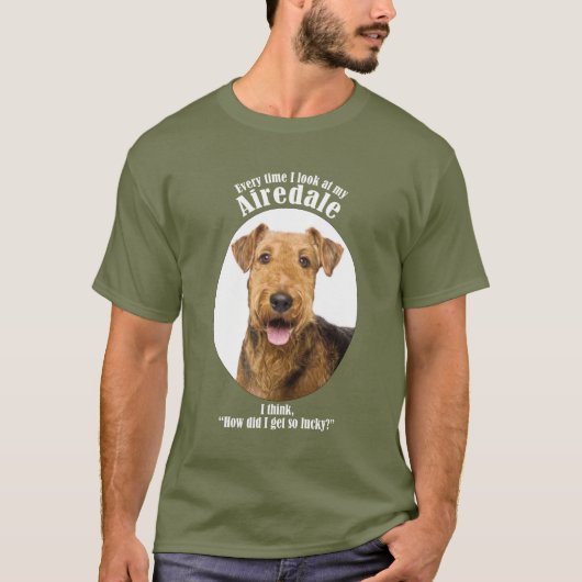 Lucky Airedale T-Shirt (Voorkant)