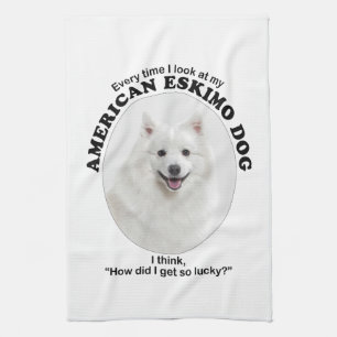 Lucky American Eskimo Dog Theedoek