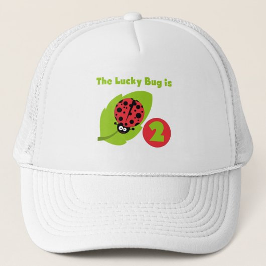 Lucky Bug 2e verjaardag T-shirts en geschenken Trucker Pet (Voorkant)