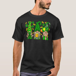 Lucky Gnomes Lovers Shamrock Clover Irish St Patri T-shirt