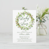 Lucky in Love Golden Shamrocks Vrijgezellenfeest Kaart (Staand voorkant)