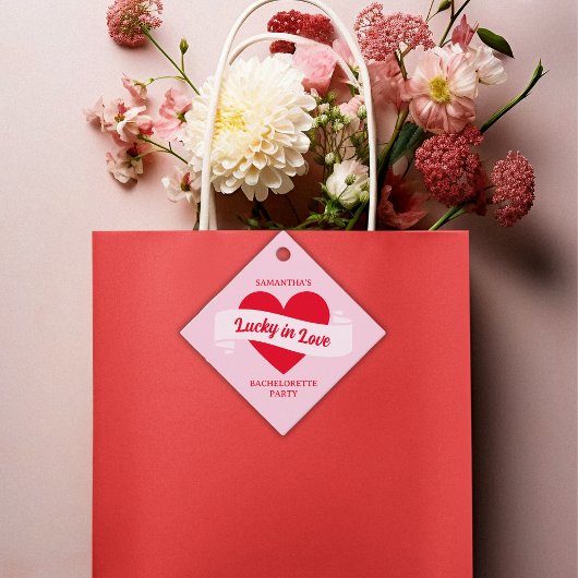 Lucky In Love Hart Chique Roze & Rood Bachelorette Bedankjes Labels