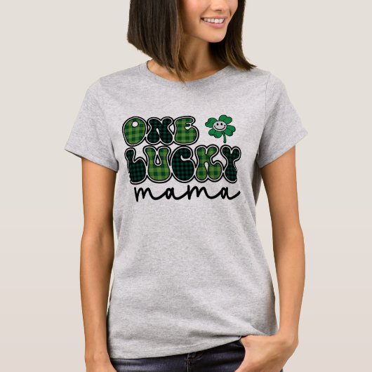 Lucky Mama St Patrick's Day Shirt, Gift for Ma T-shirt (Voorkant)