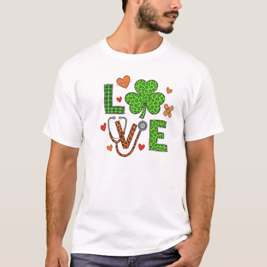 Lucky Nurse Love Shamrock Leopard Graphic T-shirt (Voorkant)