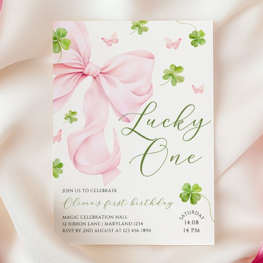 Lucky One Pink Bow 1st Birthday Invitation Kaart