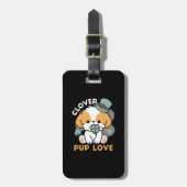 Lucky Pup met Klaver - St. Patrick's Day Gift Bagagelabel (Voorkant verticaal)