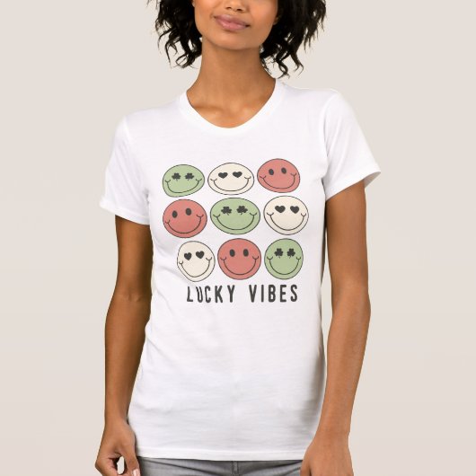 Lucky Vibes, St Patrick's Day Shirt, Trendy T-shirt (Voorkant)