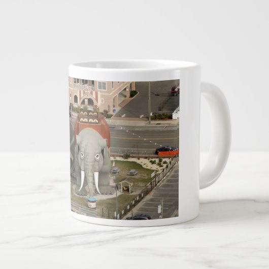 Lucy de mok Elephant (Voorkant rechts)