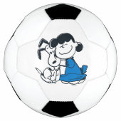 Lucy Hugging Snoopy Voetbal (Voorkant)