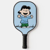 Lucy met wapenbreed pickleball paddle (Achterkant)