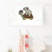 Luiaard op een schildpad Classic T-Shirt Spandoek (Insitu)