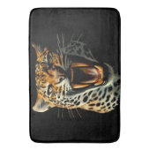 Luipaard brullende aanvalskop badmat (Voorkant Verticaal)