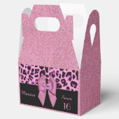 Luipaard print met roze boog en glitters bedankdoosjes (Geopend)