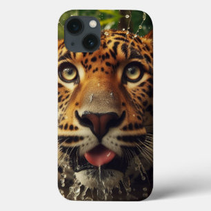 Luipaard staart terwijl hij water uit de jungle dr iPhone 13 hoesje