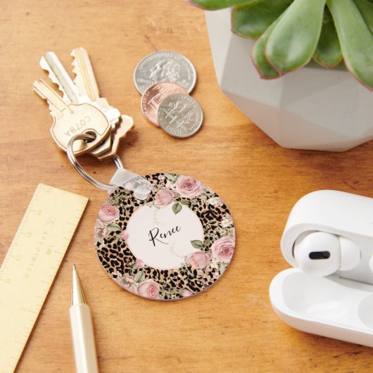 Luipaardpatroon met lichte rozen sleutelhanger (Bureau)