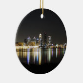 Luisville skyline 's nachts keramisch ornament (Rechts)