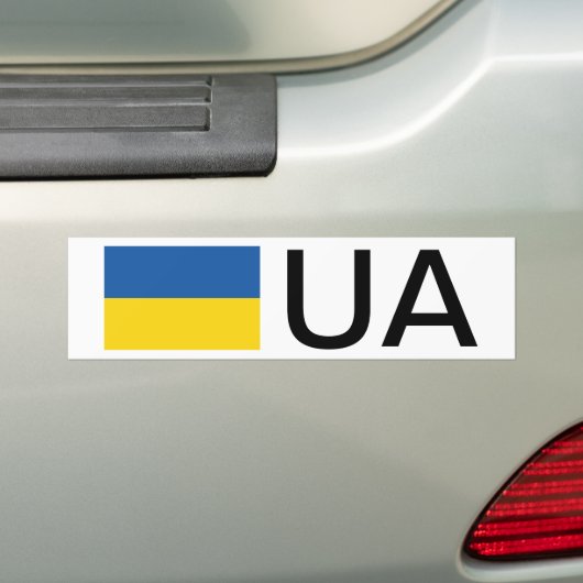 L'Ukraine porte un autocollant pare-chocs avec cod (En voiture)