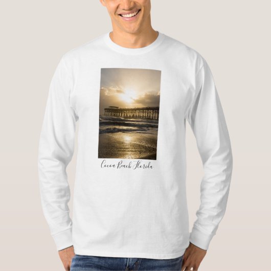 Lumière dorée sur T-shirt cacao (Devant)