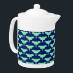 Luna Moth<br><div class="desc">Ce design d'inspiration nature est composé de silhouettes de luna couleur menthe sur un arrière - plan bleu.</div>