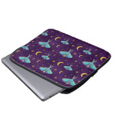 Luna Moth Celestial Moons & Stars Paarse Laptop Sleeve (Voorkant onderkant)