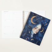 Lunar Dreamscape Spiral Planner (Devant avec enveloppe)