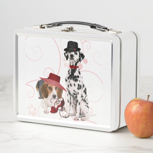 Lunch Box Beagle et dalmate habillé pour la maman du chien (En situation)