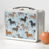 Lunch Box Bleu de motif de pattes et d'os de teckel (En situation)