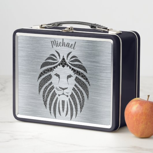 Lunch Box Boîte à lunch métallique Lion Monogram tendance (En situation)