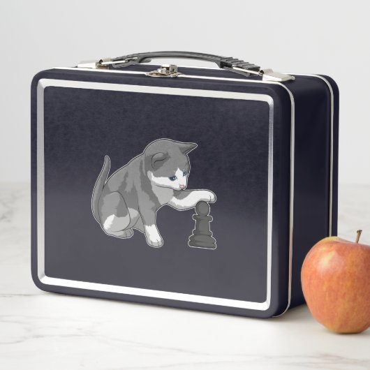 Lunch Box Chat aux échecs avec pièce d'échecs Évêque (En situation)