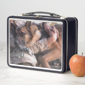 LUNCH BOX CHIEN DE TRAVAIL MILITAIRE AMÉRICAIN (En situation)