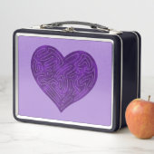 LUNCH BOX COEUR A-MAZE-ING (PURPLE) (En situation)