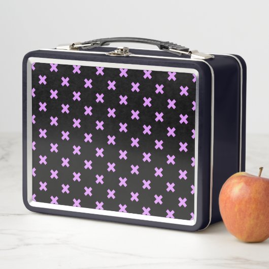 Lunch Box Crochets Lilac sur noir (En situation)