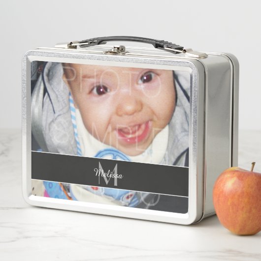 Lunch Box Customisez-le avec votre photo et votre Monogramme (En situation)