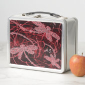 Lunch Box Dragonfly Red Haze (En situation)