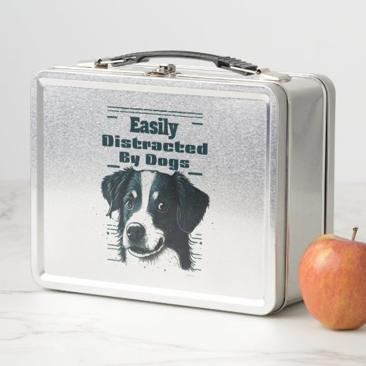 Lunch Box Facilement Distrait Par Les Chiens (En situation)