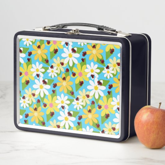 Lunch Box Fleurs blanches jaunes coccinelle rouge (En situation)