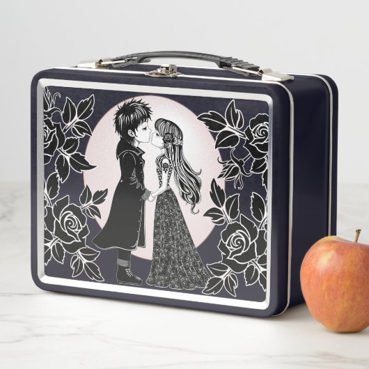 Lunch Box Gothique Emo Enfants Kiss Valentine's Day (En situation)