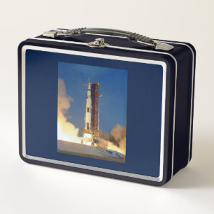 Lunch Box La Terre tremble pendant que Saturne V Blade Skywa
