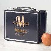 Lunch Box Lettre de nom de garçon d'honneur orange date masc (En situation)