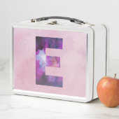 Lunch Box Lettre galaxie E de l'espace rose et pourpre (En situation)