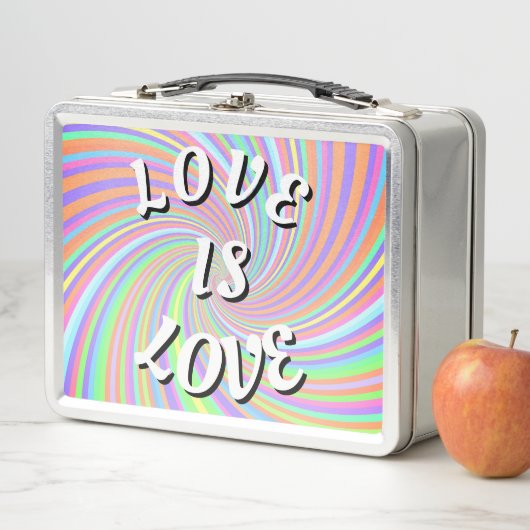 Lunch Box Love Is Love Fierté (En situation)