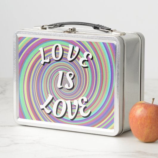 Lunch Box Love Is Love Fierté (En situation)