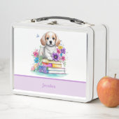 Lunch Box Mignonne chiot assis sur des livres et des fleurs (En situation)