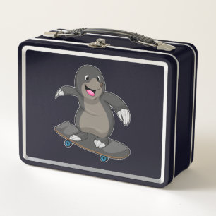 Lunch Box Mole en skate avec skateboard