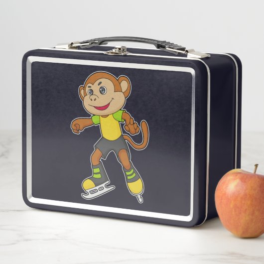Lunch Box Monkey at Ice skating with Ice skates (En situation)