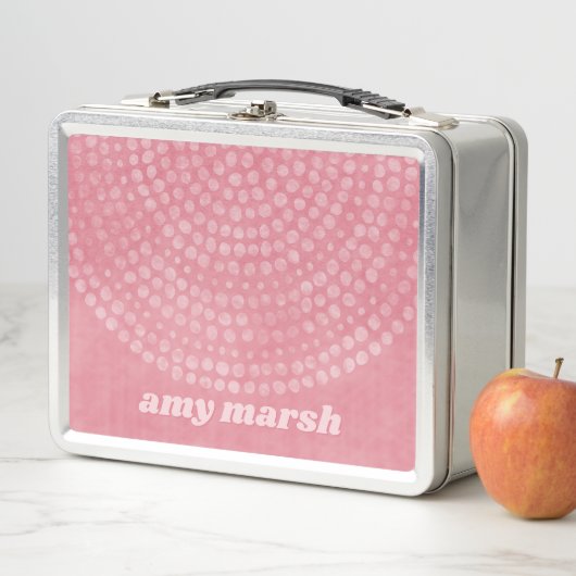 Lunch Box Motif Boho Dot moderne avec nom de script bounce (En situation)