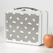 Lunch Box Motif irlandais de shamrock et de moutons (En situation)