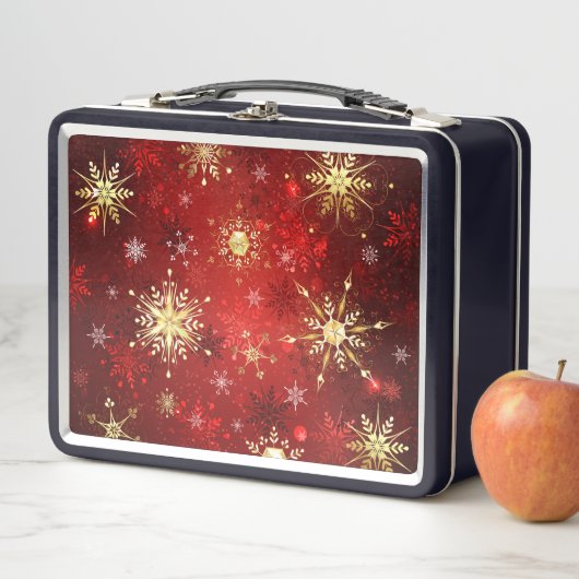 Lunch Box Noël Golden Snowflakes sur Arrière - plan rouge (En situation)